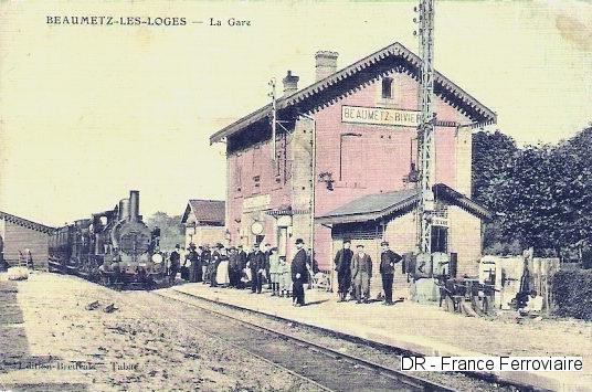 Arriv�e d'un train � Beaumetz-Rivi�re vers 1910