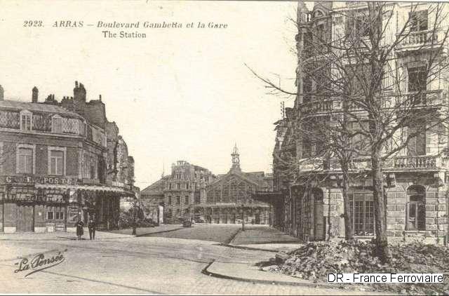 Boulevard Gambetta et la Gare 